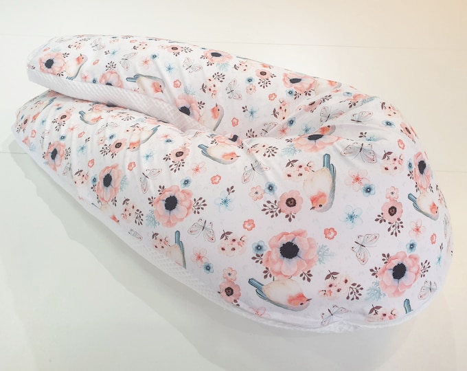 Nursing pillow, cuddly pillow or just the robin cover from Atelier MiaMia