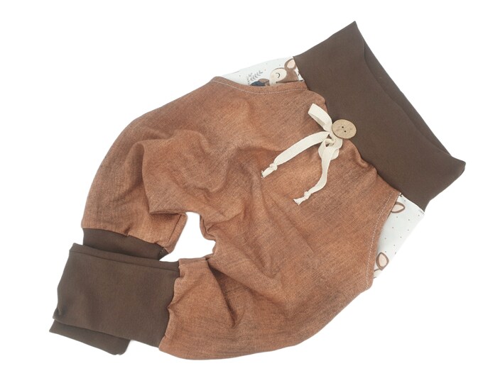 Pump pants with button from Atelier MiaMia