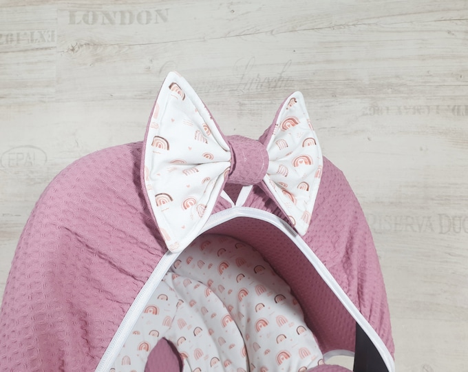 Baby seat bow decoration by Atelier MiaMia