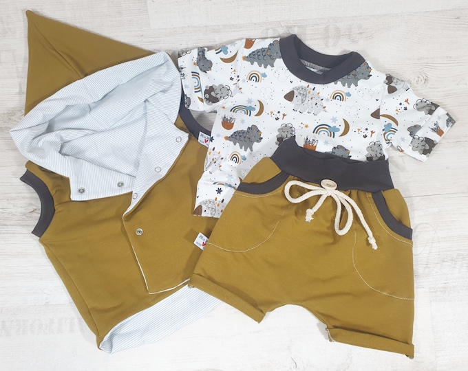 Pointed vest, sweat vest by Atelier MiaMia