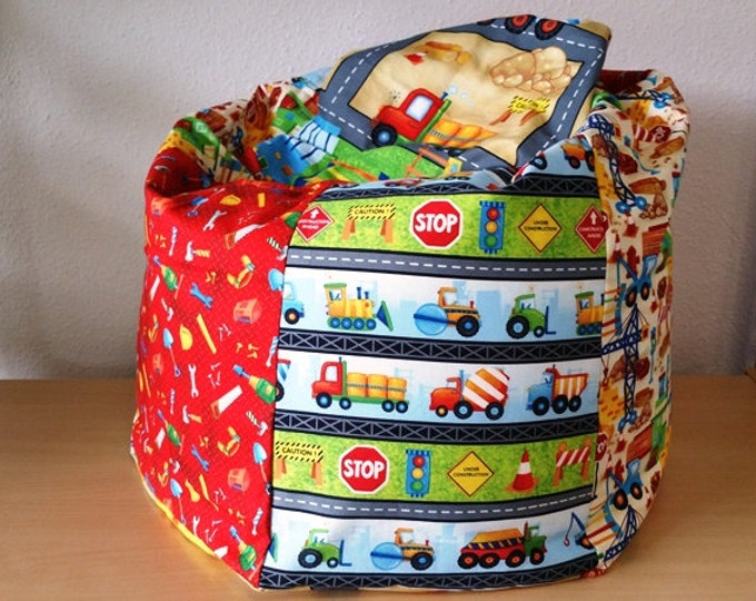 Children's bean bag, stabilizing cushion choice of fabric from Atelier MiaMia