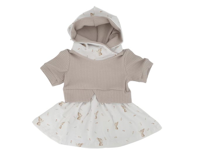 Girly Sweater Bunny by Atelier MiaMia