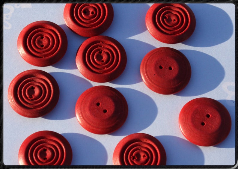 Red wooden buttons image 2