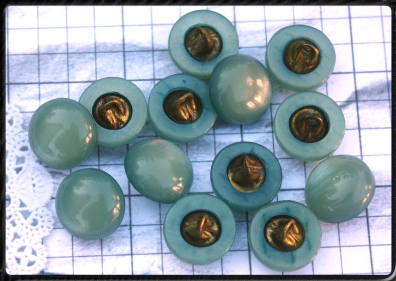 Jade-colored 50s hemisphere buttons image 3