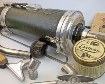 Vacuum cleaner from 1933 Electrolux Z25 in wooden case *master type* Live vintage with pimp-factory.de