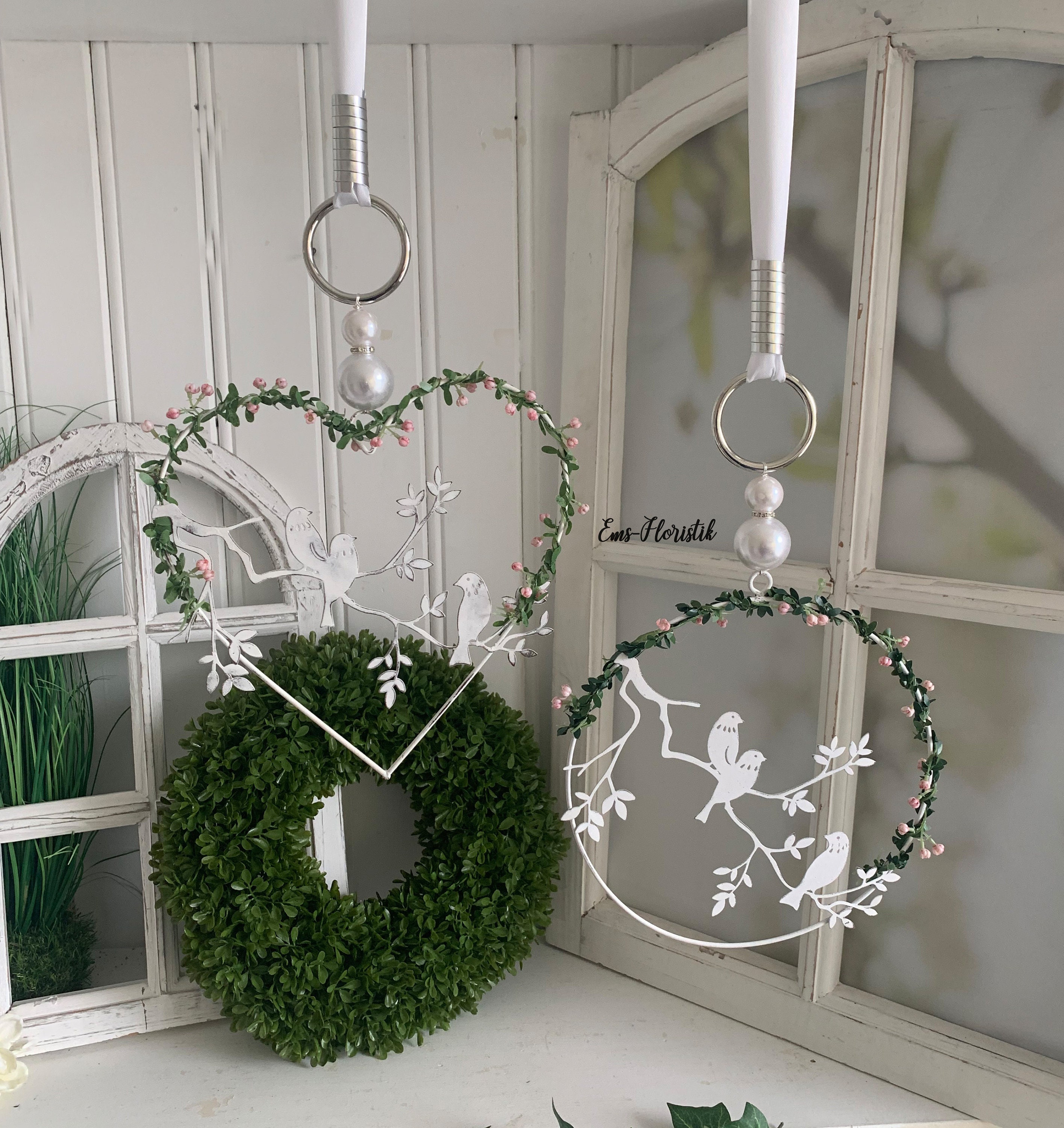 Fensterdeko Hänger Vögel im Ring / Herz Ø 20 cm Shabby Chic weiß 2 Modelle