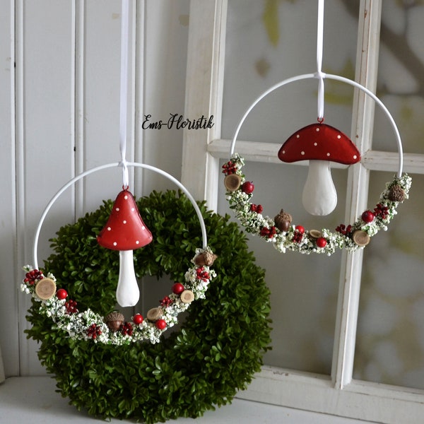 Window decoration window hanger mushroom in ring 18 cm 2 models