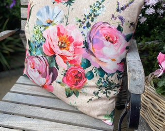 Roses - cushion 50x50 or 60x 60 beige, pink, purple bygericke