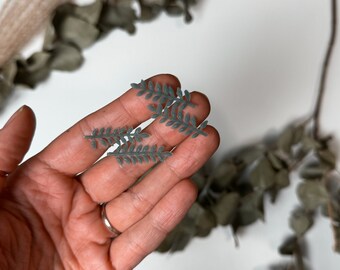 Hoja pequeña gris verdosa - decoración de cera No.101