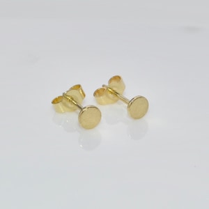 Kleine 4mm Ohrstecker aus 585er Gelbgold Bild 1