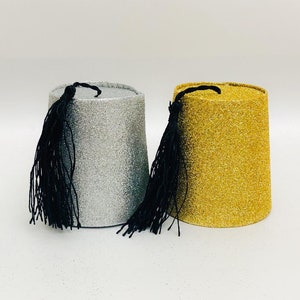Cappelli marocchini in oro e argento per henné, fez, tarbush, regali e design marocchini, matrimonio marocchino, decorazioni etniche, bomboniere di Aladino