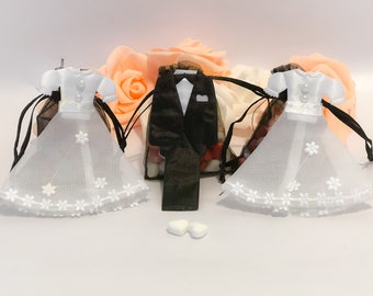 Small Bride Or Groom Black Organza Bags, Wedding Favors, Wedding bags, Engagement Favors, Wedding Candy Bags, Wedding Decorations and Ideas