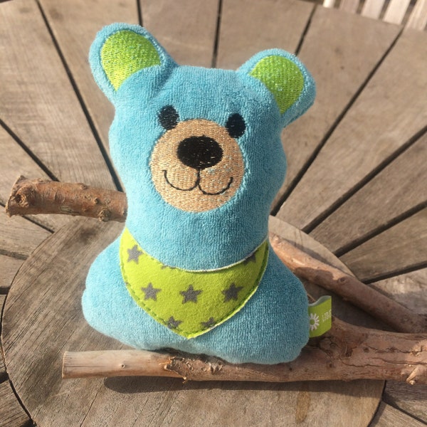 Bear with scarf embroidery file ITH 13x18 cuddly toy cuddly pillow bear teddy instructions in German