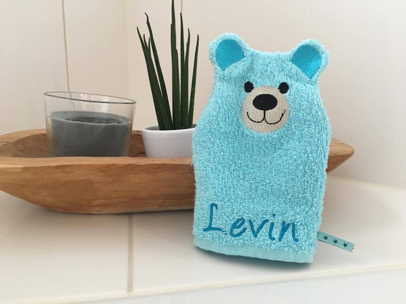 Bärli washcloth embroidery file ITH 16x26 bear teddy wash mitt instructions in German image 1