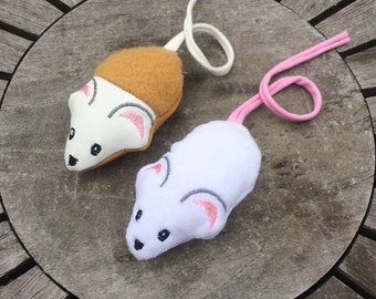 Mouse embroidery file ITH 10x10 cat toy pet supplies fabric mouse animal toy instructions in German