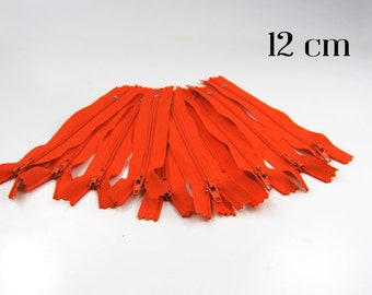 10 x 12cm orangene Reißverschlüsse