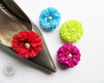 Chrysantheme mit Perle - Schuhclips ca. 4,5 cm, Farbwahl: rot, beere, lime oder himmelblau