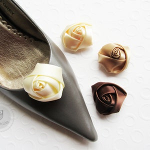 Satinrose Schuhclips ca. 3,5-4 cm: creme / vanille / elfenbein, apricot / pfirsich, dunkelbraun oder milchkaffee-braun / beige Bild 2