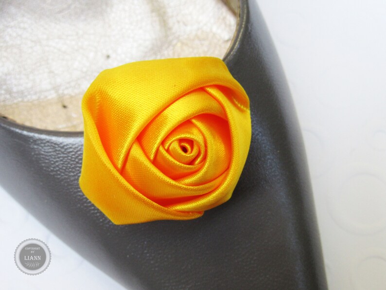 Satinrose in gelb oder orange Schuhclips ca. 3,5-4 cm: hellgelb, goldgelb oder orange Goldgelb