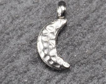 2 kleine Mond Anhänger texturiert 304 Edelstahl klein zart strukturiert Halbmond Schmuckanhänger Boho Symbol, 11325