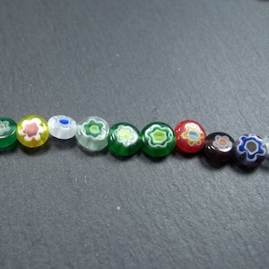 Koraliki szklane Millefiori, kształt soczewkowy, 6 mm, 1 sznur ok. 65 koralików, 10229
