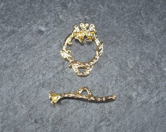 1 x Toggle closure, floral, 1 set for bracelet, necklace, brass, 24 carat gold plated, closure, 10339