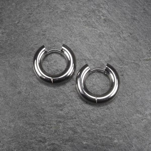1 pair of hoop earrings, folding hoop earrings, rhodium-plated brass, 10871