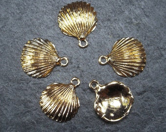 5 pendants shell, gold-coloured, 10085