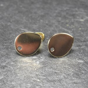 1 pair of ear studs for pendants, teardrop-shaped, brass, 24 K gold plated, 10839 image 3