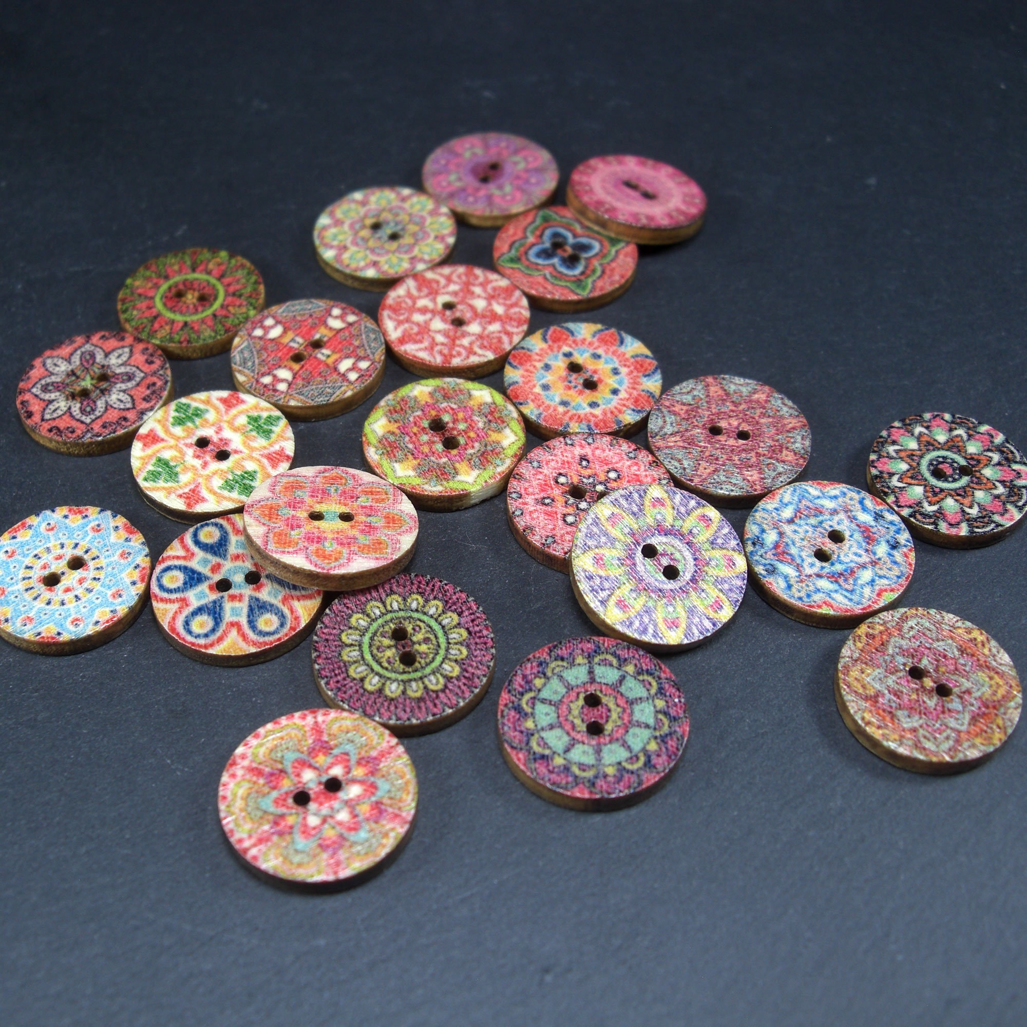 Brown Buttons, 10mm Buttons, Wooden Buttons, Rustic Buttons, Sewing  Supplies, Scrapbooking, Embellishments 