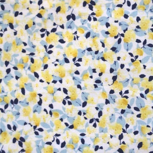 REDUCED cotton fabric Ökotex ~ yellow lemon flowers ~ Florencia series