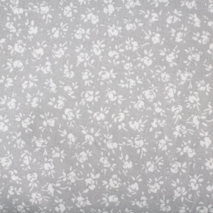Katoenstof Ökotex * lichtgrijs / met popeline bloemen