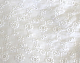 Ökotex ~ blanc neige brodé fleurs rondes trou broderie coton tissu popeline coton