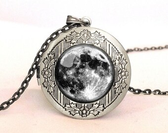 FULL MOON Locket, 0108LPB