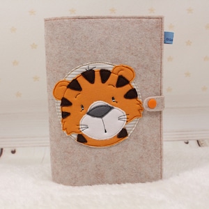 U-Hefthülle "kleiner Tiger", personalisierte Untersuchungshefthülle, Geschenk, Geburt