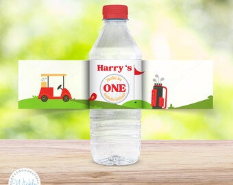 Plantilla de Canva de etiqueta editable para botella de agua de cumpleaños con temática de golf rojo, ideal para la fiesta del primer cumpleaños de un niño de un año.