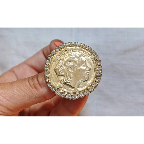 Vintage Goldtone Alexander Athena Great Pin w/ Rh… - image 2