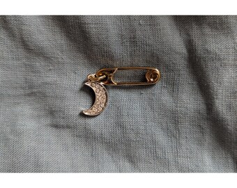 Vintage Bejeweled Crescent Moon Lapel Pin