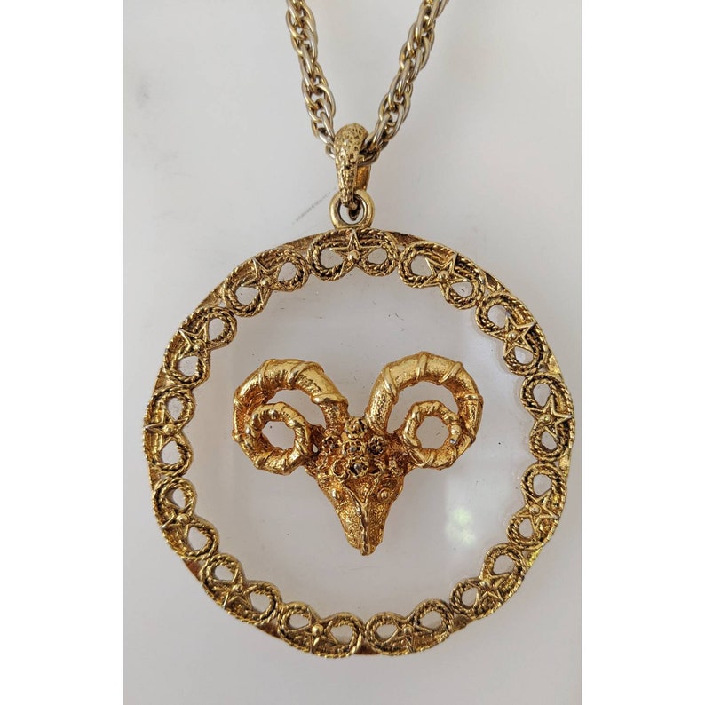 Vintage Goldtone Lucite late 1960s early 1970s Zodiac Pendant Necklace