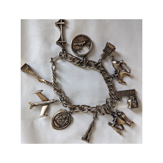 Vintage New York City Themed Charm Bracelet - image 1