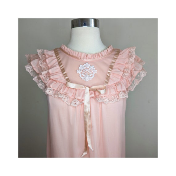 Vintage 1950's Baby Doll Pink Nightgown Gem