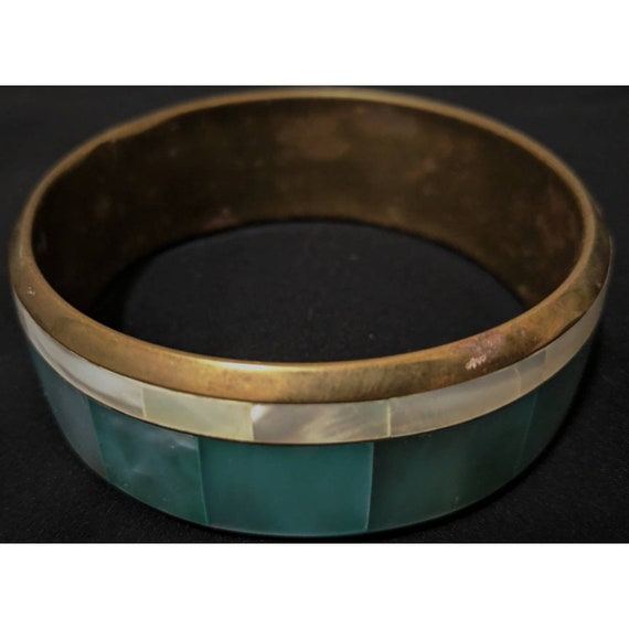 Vintage Shell // Copper Bangle - image 2