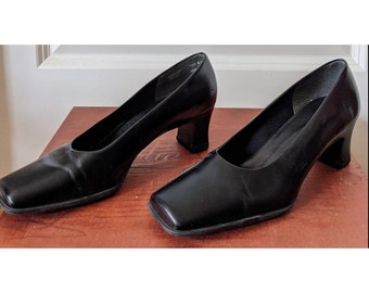 Black Leather Women's Loafers