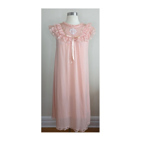 Vintage 1950's Baby Doll Pink Nightgown Gem