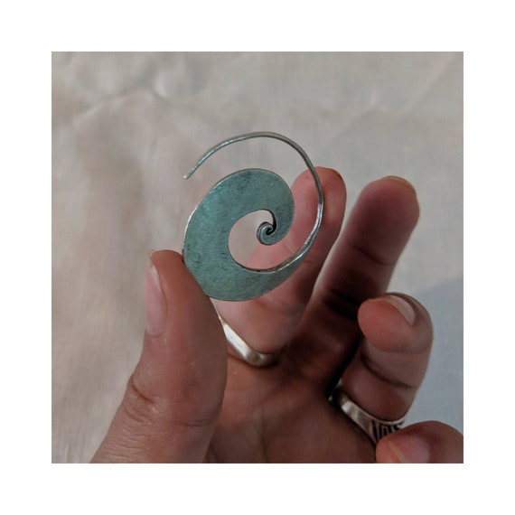 Vintage Silver Statement Earring - image 3