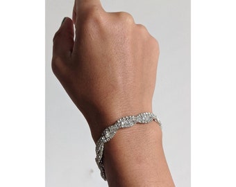 bracelet gravé en strass vintage
