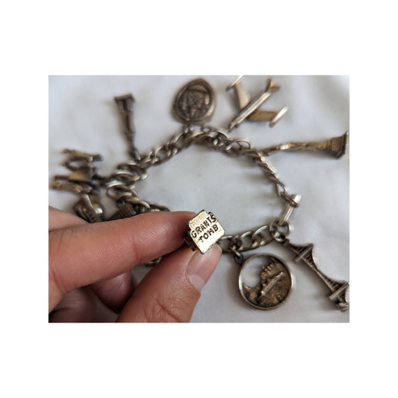 Vintage New York City Themed Charm Bracelet - image 5
