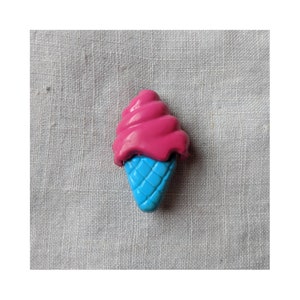 Vintage Ice Cream Cone Pin