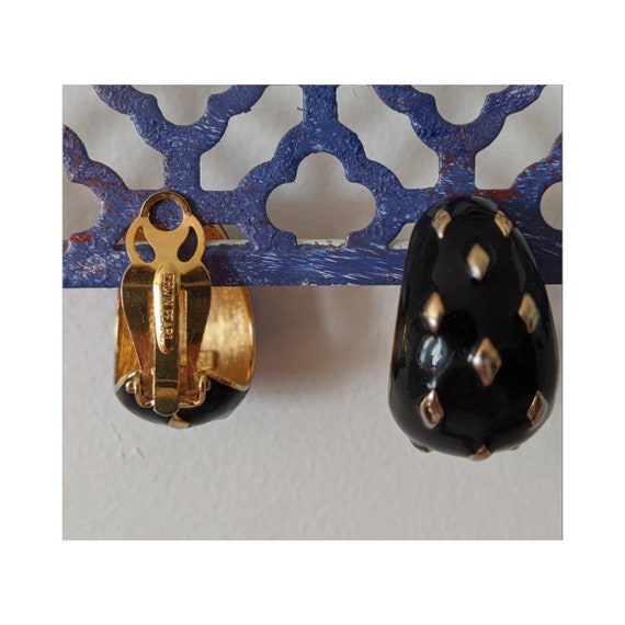 Vintage Erwin Pearl Enamel Earrings - image 3