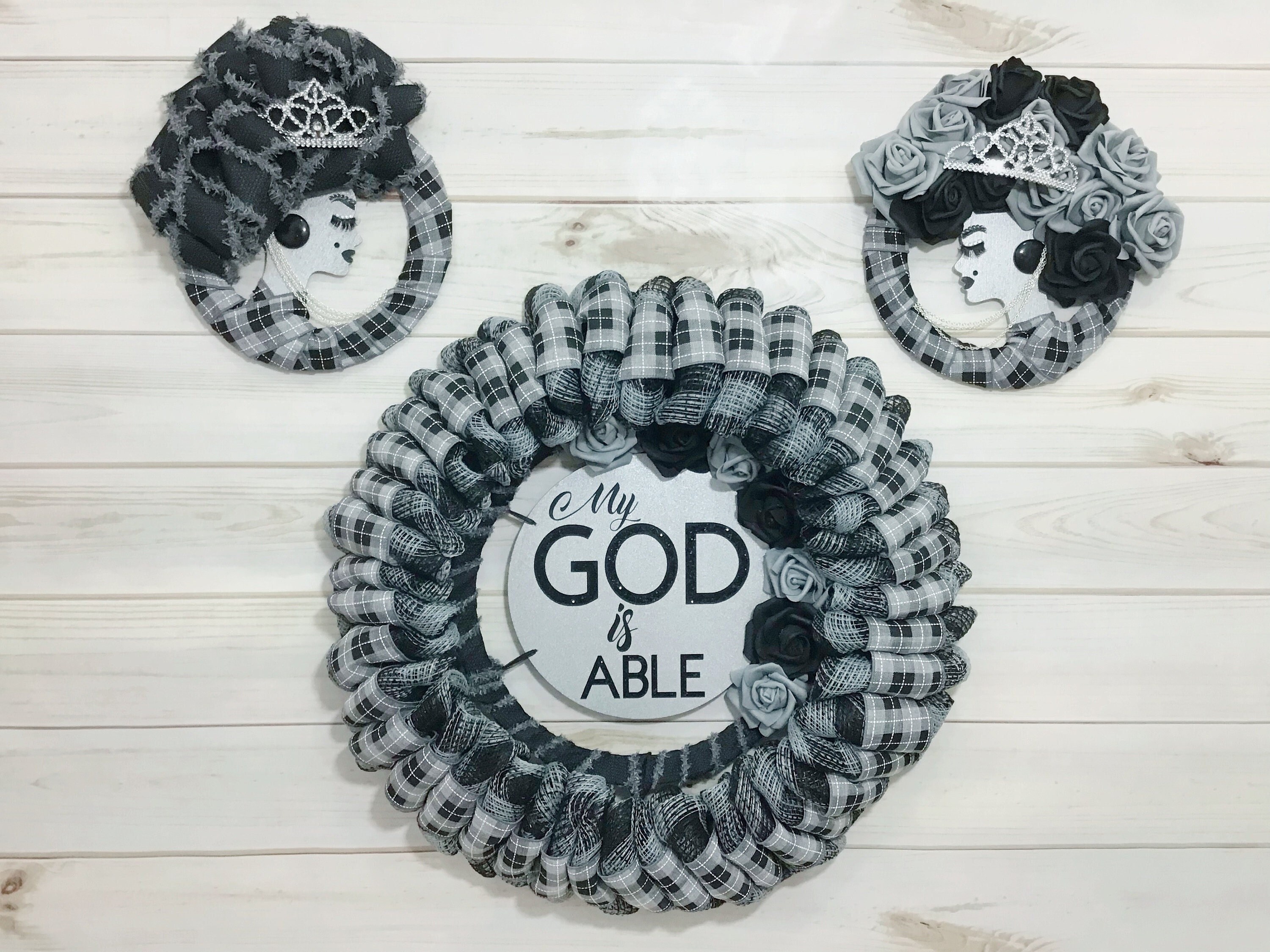 Diva Wreaths - Etsy